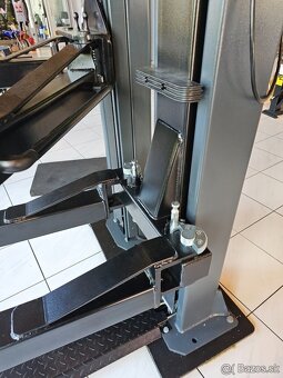 Dvousloupovy hydraulický zvedák WEBER 4.2T a 4.5T - 5