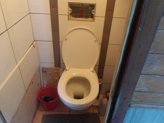 Prodám chatu Chvalčov - 5