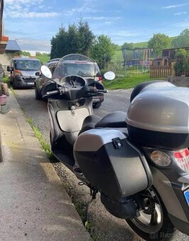 Aprilia Scarabeo 500 - 5