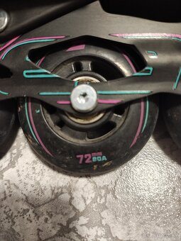 Kolečkové brusle - 5