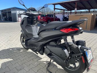 Piaggio Beverly 310 S - 5