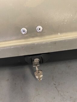 Střešní box na auto - 5