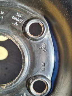 Sada zimních pneu 215/65/R17 Bridgestone - 5