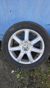 5x112 R16 205/55 R16 zimni - 5