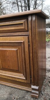 Masivní dubová komoda - 5