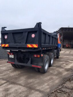 Tatra 815 sklápěč - 5