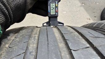 Letní pneu 275/35/19 Pirelli - 5