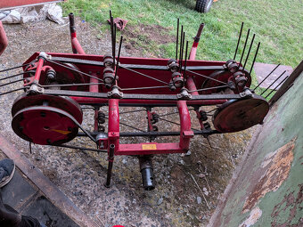 Obraceč sena VARI OP-1 – příslušenství k systému VARI - 5