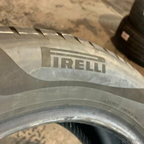 Letní pneu 215/55 R17 94V Pirelli 4,5-5mm - 5