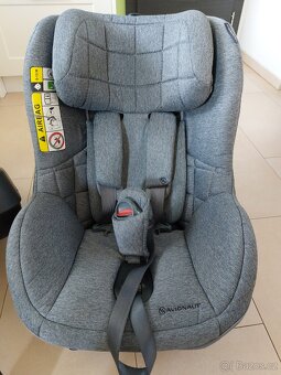 Autosedačka Avionaut + základna - 5