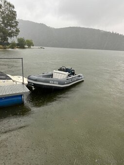 Motorový nafukovací člun - 5