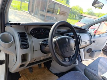 Renault Trafic 1.9 DCi 6míst 74kw 2x b.dveře - 5