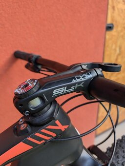 Canyon Lux CF SL 8.0 M - 5