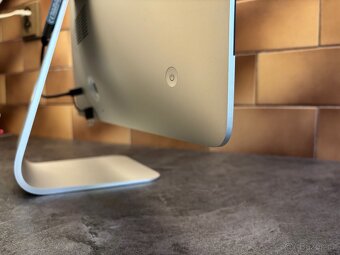 Apple iMac (Retina 4K, 21,5 palcový, 2019) A2116 - 5