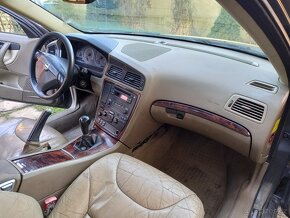 Volvo s60 2,4i r.v.2005 103 kw - 5