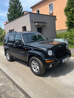 Jeep Cherokee kj - 5