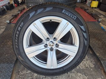 Škoda Kodiaq R18 ALU + 235/55R18 100V Pirelli Scorpion Seal - 5