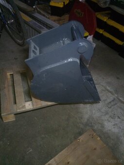 Podkopové lžíce JCB 3CX, 4CX , MS01,MS03, MS08 - 5
