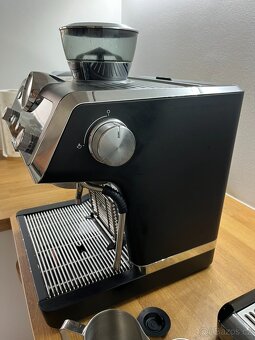 Pákový kávovar De'Longhi La Specialista Prestigio EC9355.BM - 5