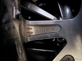 Zimní ALU kola Mazda s pneu 205/60/R16 Continental - 5