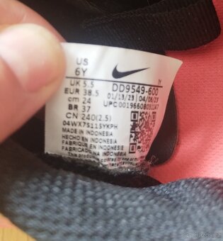 Vel. 38.5 / 240 mm, dětské kopačky Nike Phantom GX Academy M - 5