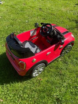 Dětské elektrické autíčko - 5