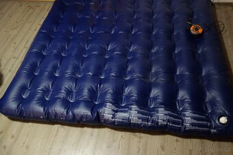 KOMPRESOR + MATRACE MADRACE 150x170x17cm K OPRAVĚ - 5