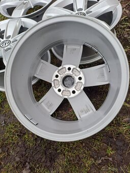 Alu kola 5x112 originál VW R16 - 5