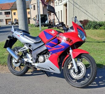 Honda CBR 125 R - 5