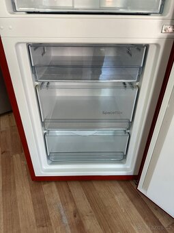 Lednice s mrazákem Gorenje (139) - 5