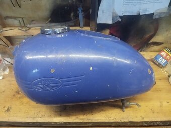 Nádrž Jawa 250/350 kývačka - 5