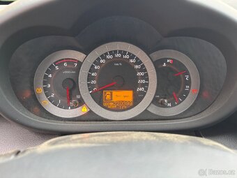 Toyota rav4 2.2 d4d 130kw - 5