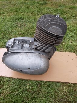 motor 450, čz 125, 476, manet, prase, čz 175, blatník pérák - 5