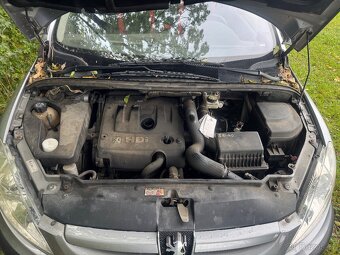 Peugeot 307 2.0 HDI - 5