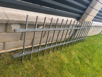 SAMONOSNÁ POSUVNÁ BRÁNA + BRANKA + PLOTOVÉ DÍLCE - 5