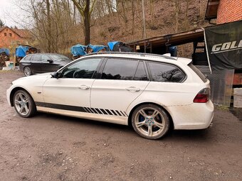 Prodám BMW E91 320D M47 120KW 2006 480xxx - 5