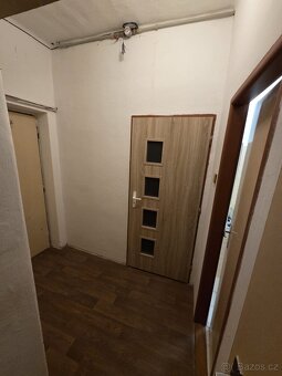 Pronájem bytu 2+1 v obci Černovice - 5