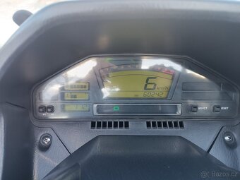 Suzuki Burgman 650. Zamluveno do 31.3 - 5