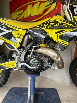 Suzuki RM 125 - 5