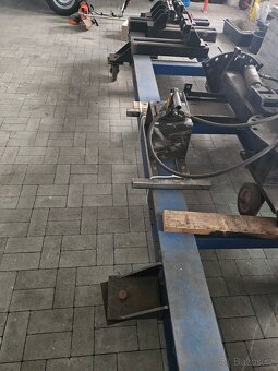 Rovnací stolice na auta - 5