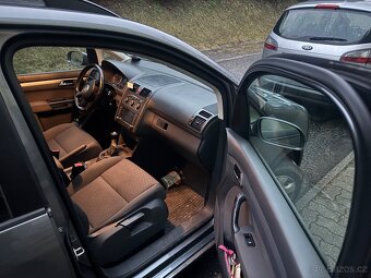 Vw touran 1,9 tdi - 5