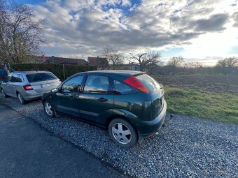 Ford Focus mk1 - 5