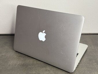 MacBook Pro 13'' 2015 / i5 / 8GB / 128GB SSD - DPH - 5
