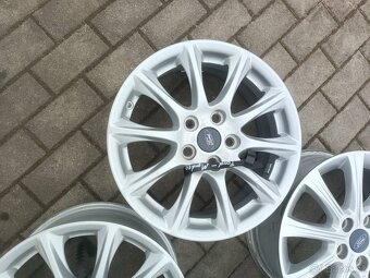 214. Originál ALU kola Ford 5x108 R16 - 5