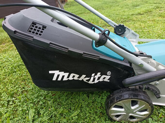Zahradní sekačka Makita ELM4121 - 5
