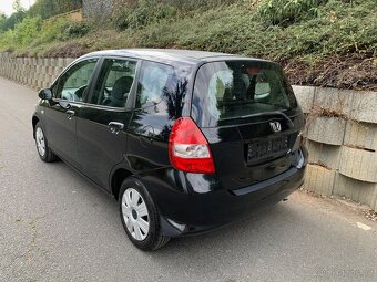 Honda Jazz 1.3 i - 16 V - 5