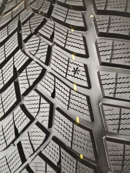 295 35 R21 ZIMA NOVE GOODYEAR - 5