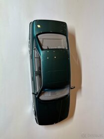 BMW M5 E34 Cecotto zelená 1:18 - 5