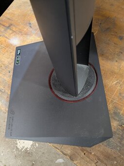 Herní 27" ASUS ROG Swift PG278Q - 5