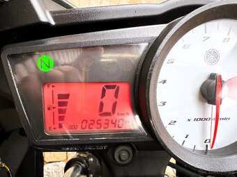 Yamaha YZF-R125 - 5